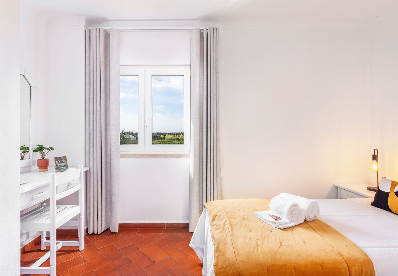 Apartment in Albufeira - Flat Flor de Lis OCV - Pool & Private Parking