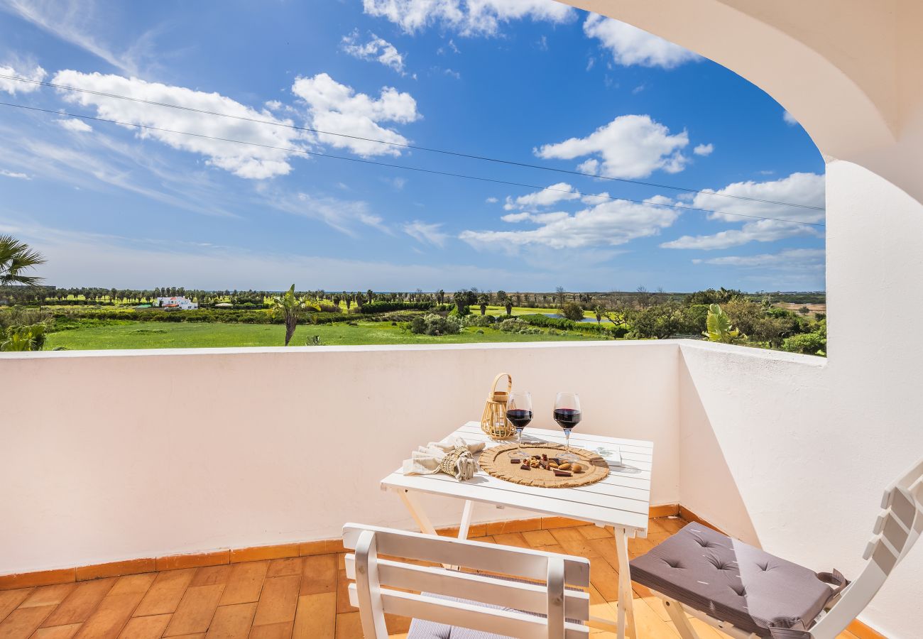 Apartment in Albufeira - Flat Flor de Lis OCV - Pool & Private Parking
