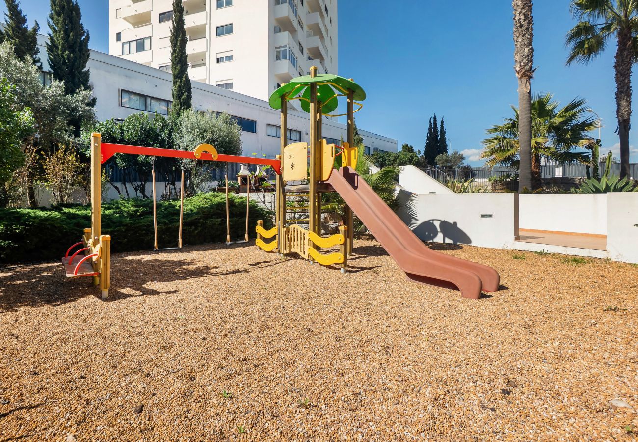 Apartment in Albufeira - Apt. Deluxe OCV - Pool & Albufeira View