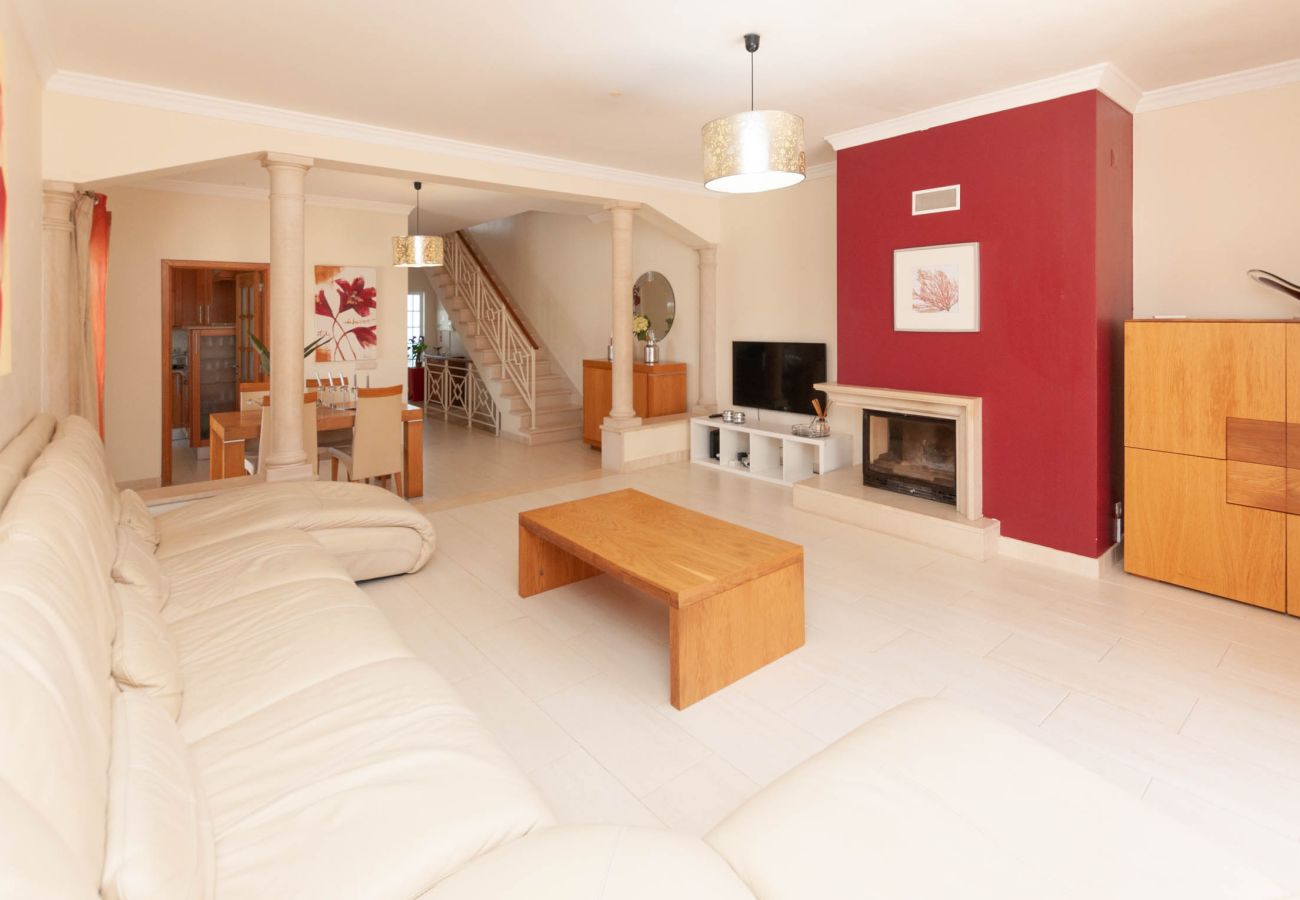 Villa in Albufeira - Villa Perola OCV -  Private Pool - Quiet location