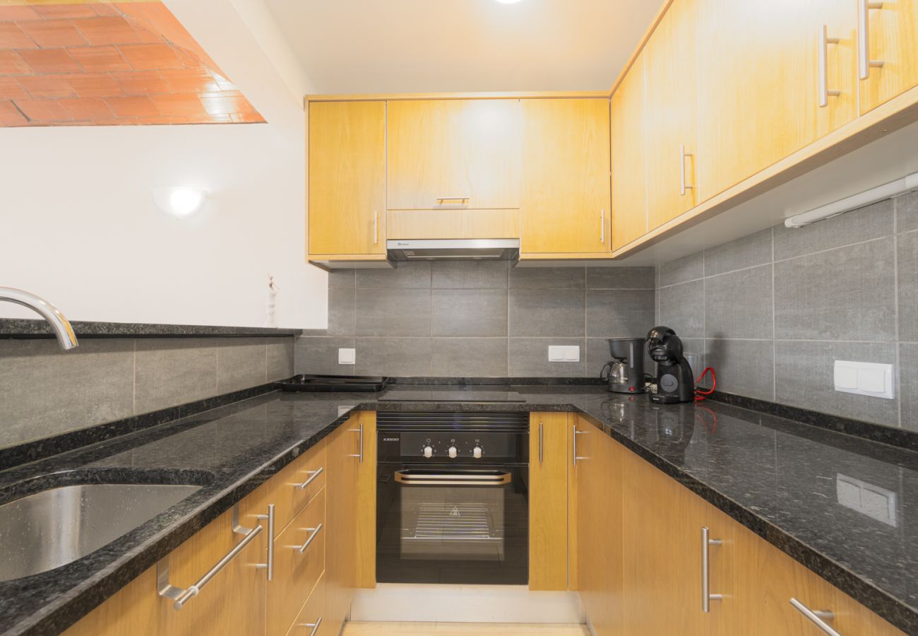 Apartment in Albufeira - On the Beach Apartment OCV - 2 minutes Beach