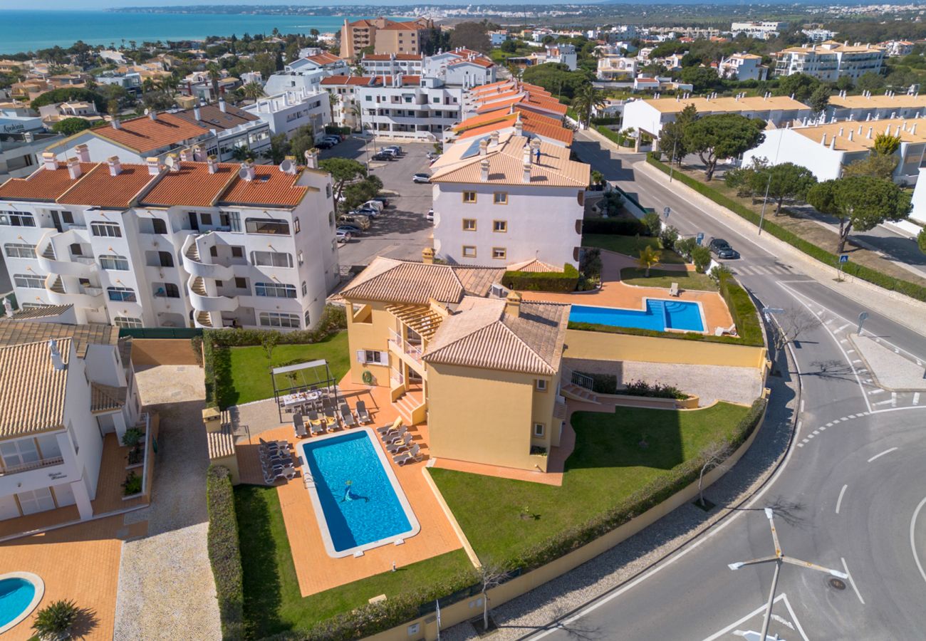 Villa in Albufeira - Casa da Praia - 5 min walk from Beach