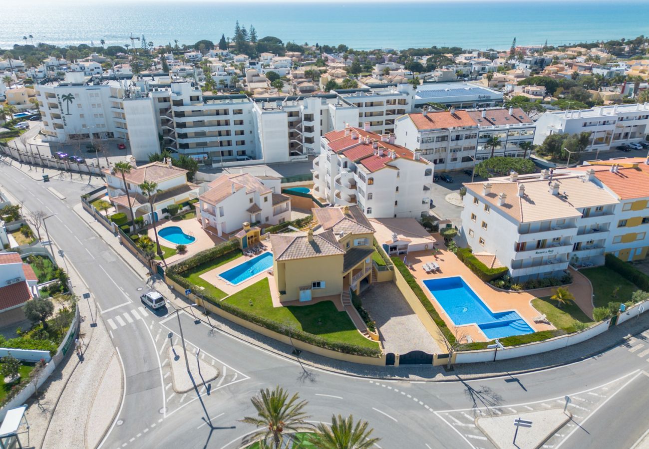 Villa in Albufeira - Casa da Praia - 5 min walk from Beach