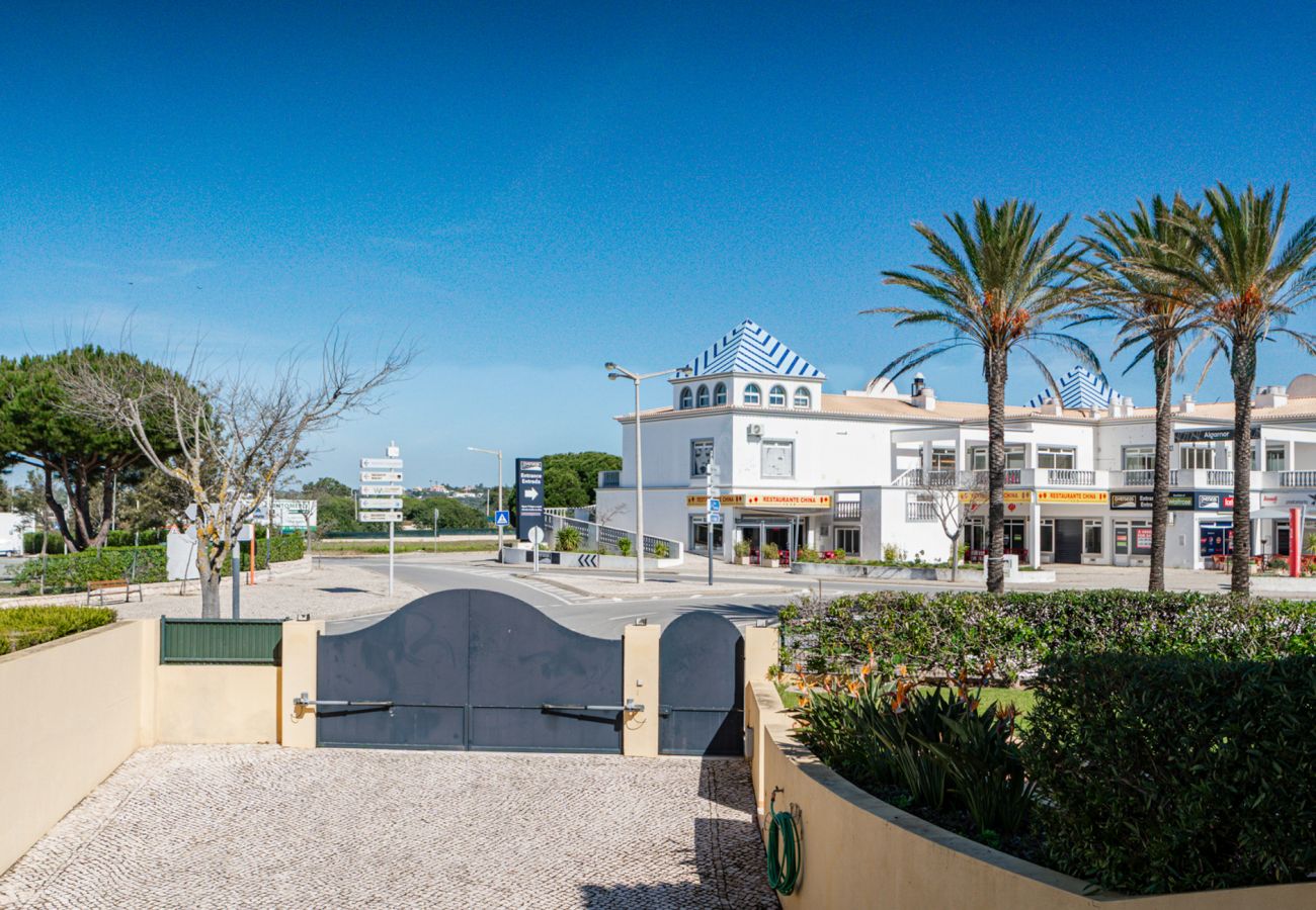 Villa in Albufeira - Casa da Praia - 5 min walk from Beach
