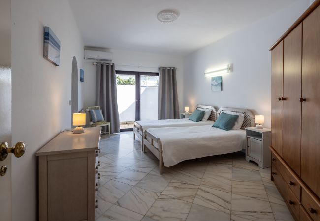 Villa in Albufeira - Villa Coral OCV - Private w/ pool Sao Rafael beach Villa in Albufeira - Villa Coral OCV - Private w/ pool Sao Rafael beach