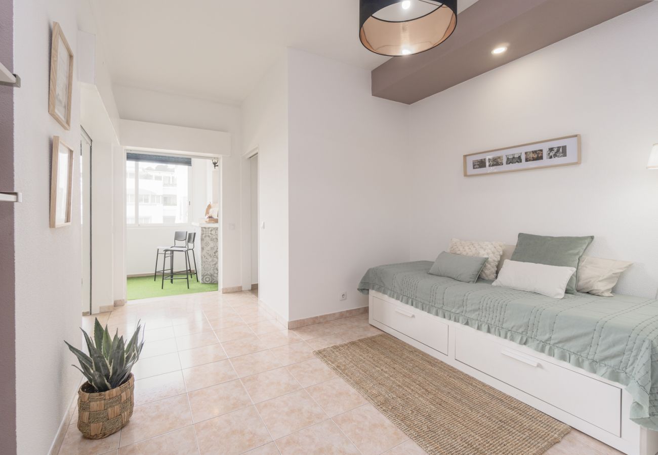Apartment in Albufeira - Central Apartment - Rooftop pool