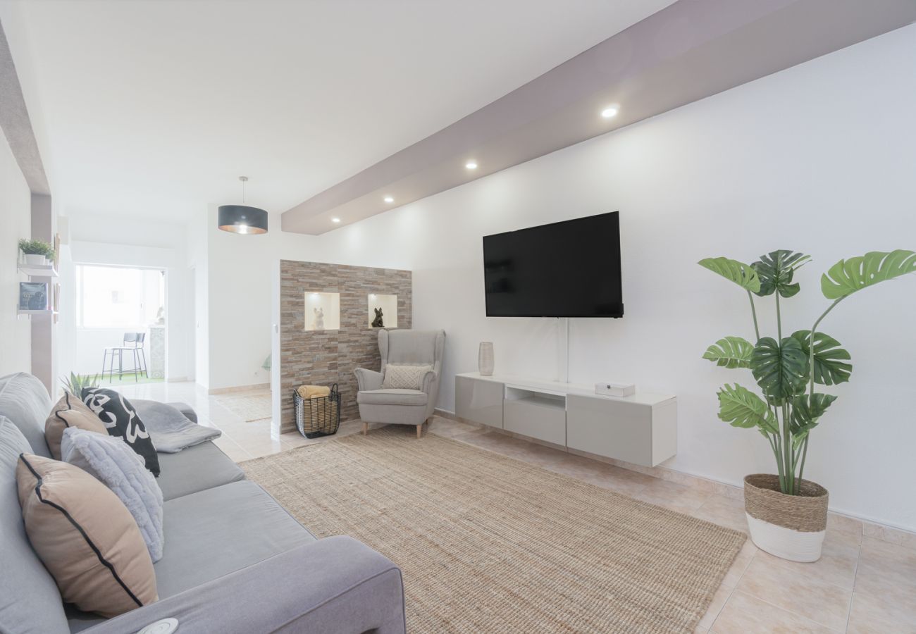 Apartment in Albufeira - Central Apartment - Rooftop pool