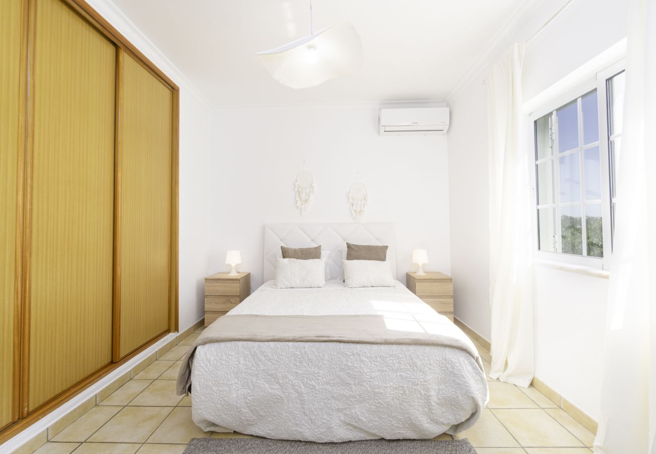 Villa in Albufeira - Villa Menina - Private Pool & Barbecue