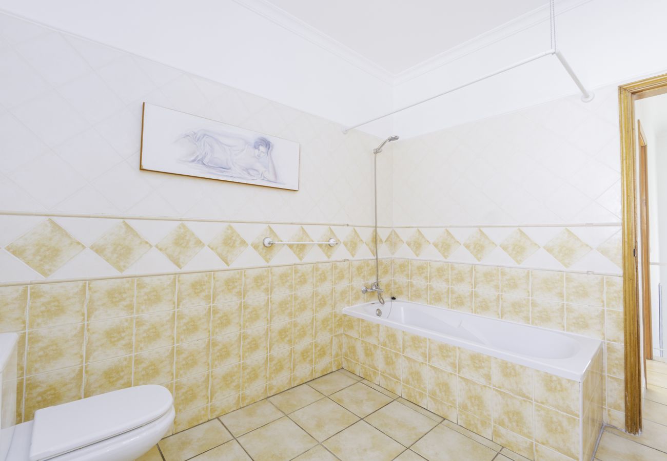Villa in Albufeira - Villa Menina - Private Pool & Barbecue