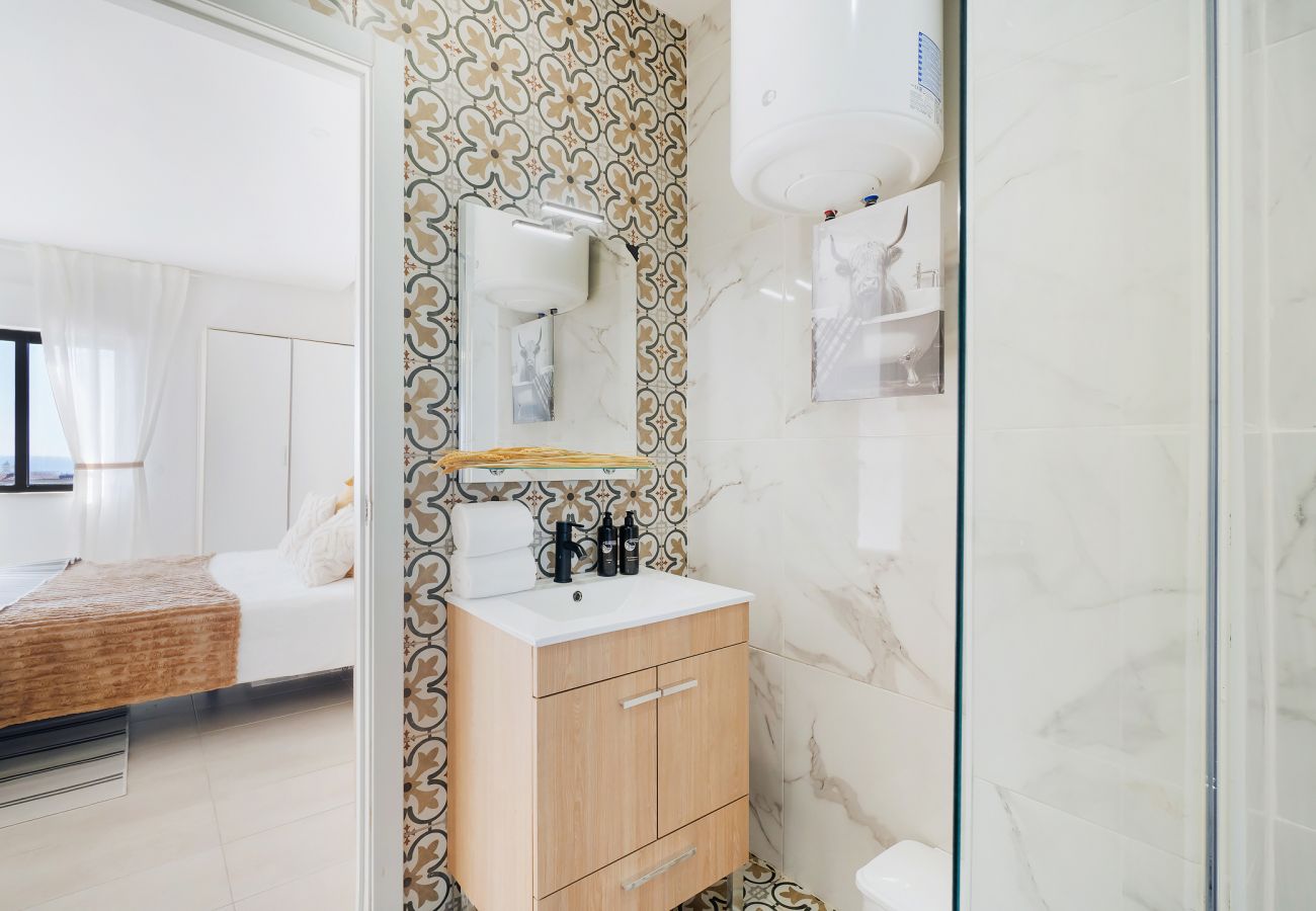 Apartment in Albufeira - Boat Apt OCV – 100m from beach, with pool