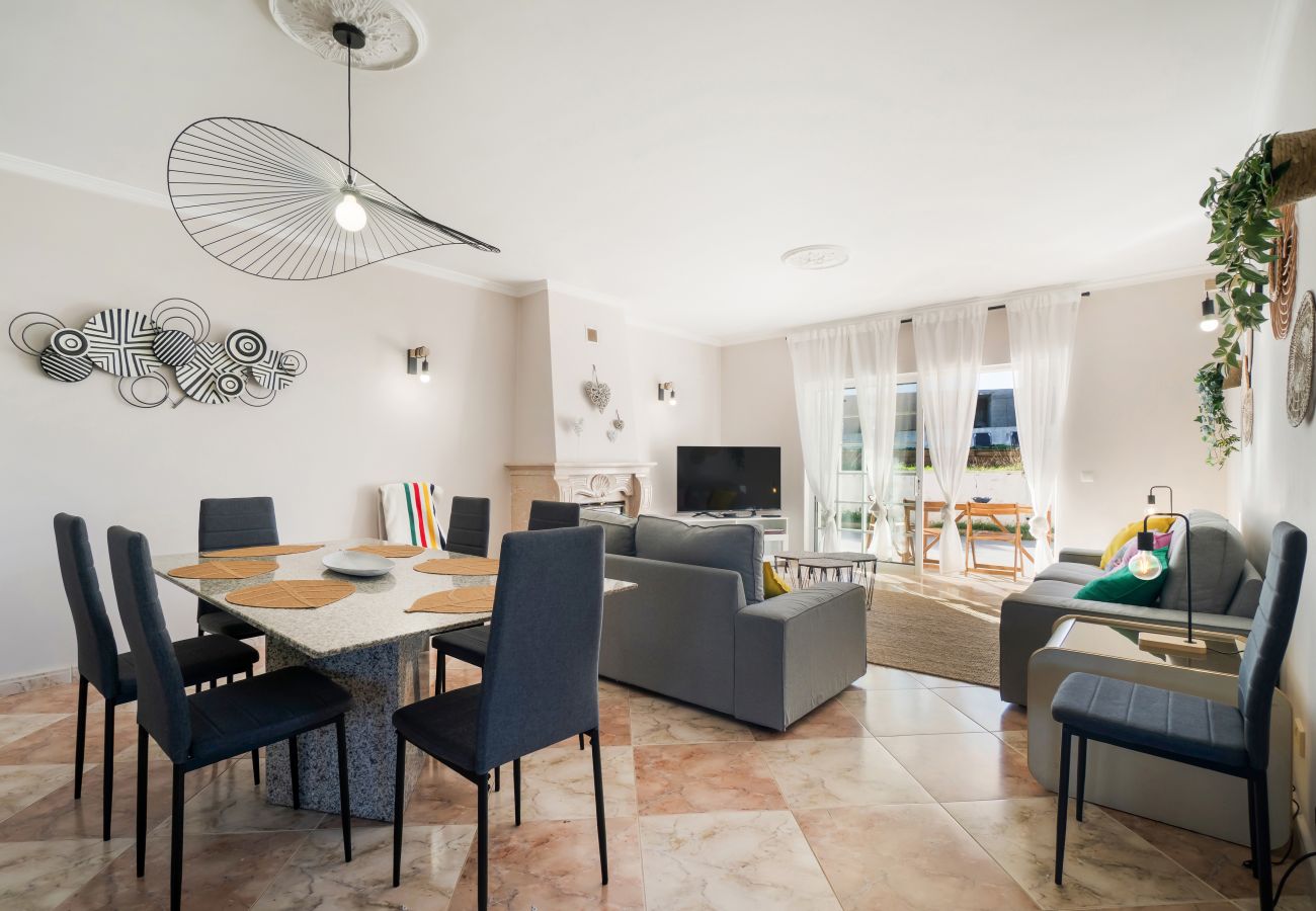 Villa in Albufeira - Villa Umbelina OCV - 5min Arrifes Beach - Games Room