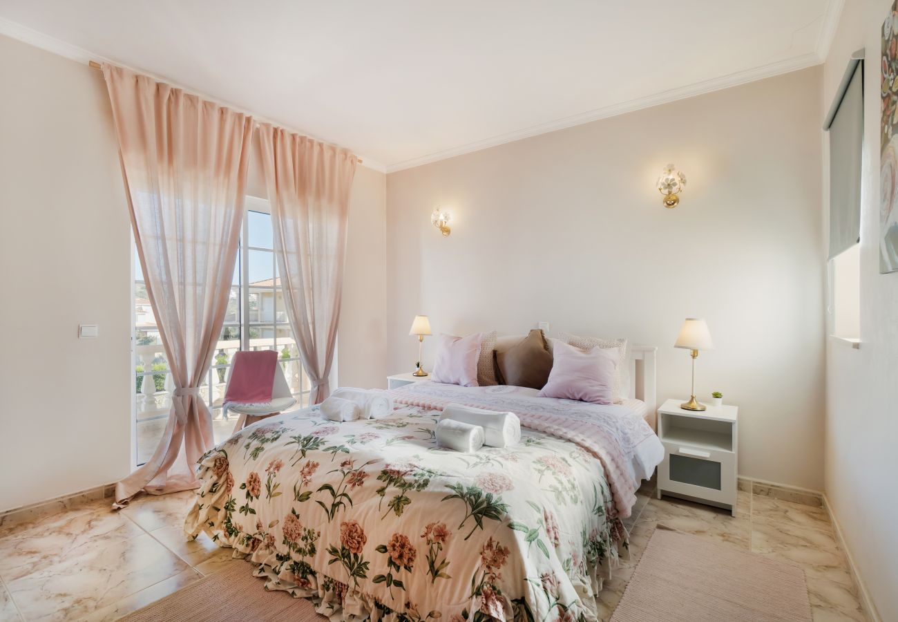 Villa in Albufeira - Villa Umbelina OCV - 5min Arrifes Beach - Games Room