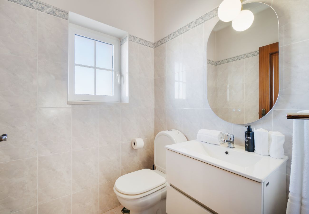 Villa in Albufeira - Villa Umbelina OCV - 5min Arrifes Beach - Games Room