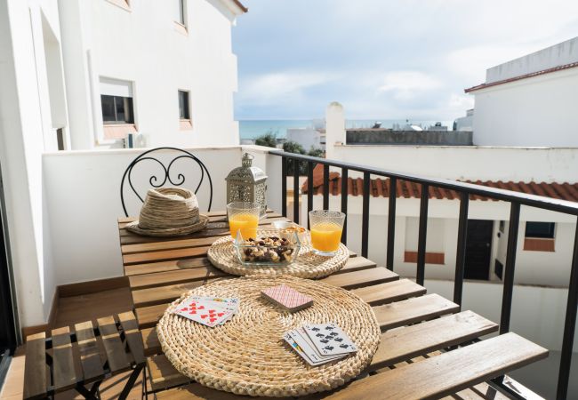 Apartment in Albufeira - Boat Apt OCV – 100m from beach, with pool