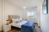 Apartment in Albufeira - Boat Apt OCV – 100m from beach, with pool