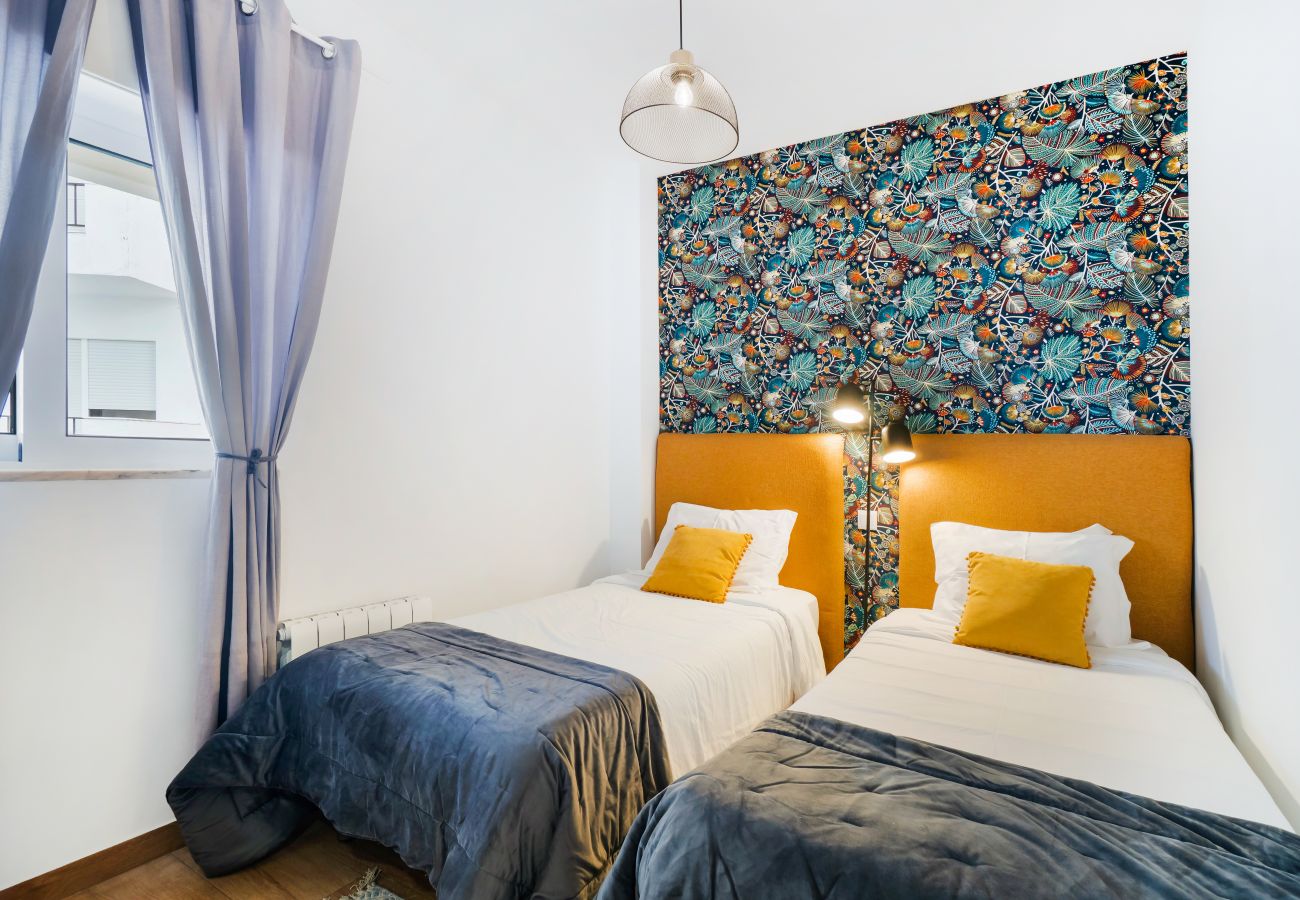 Apartment in Albufeira - Boat 2 Apt OCV – 100m from the Beach with Pool