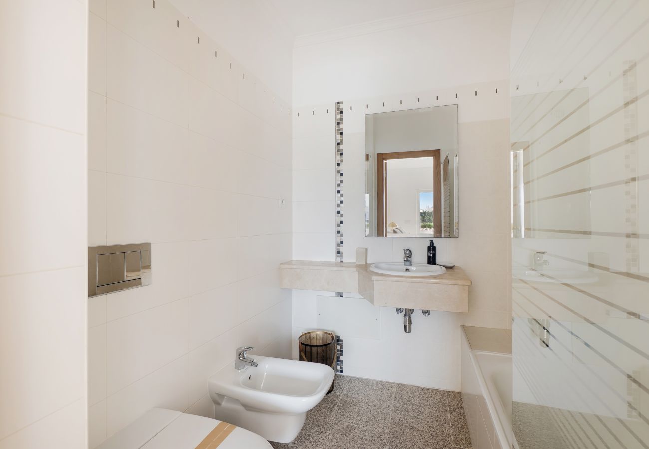 Villa in Albufeira - Sunny Terrace House | BBQ, Pool & Relax