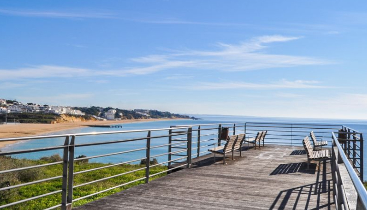 porque escolher o algarve para as suas ferias